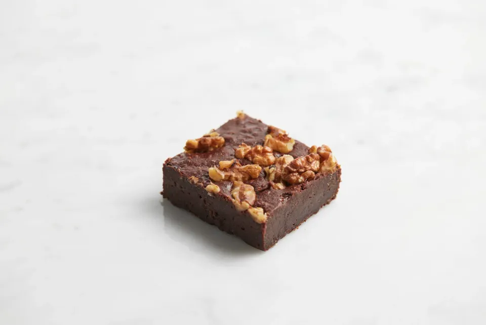 HUG Bakery Brownie mælkefri med valnødder